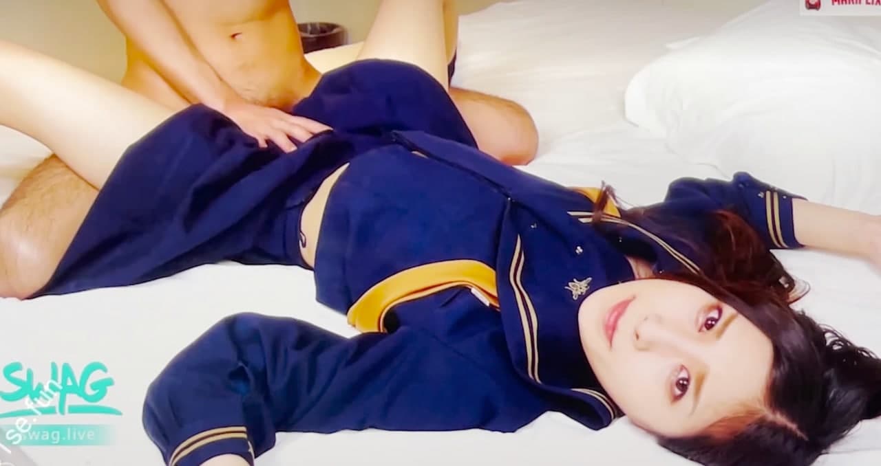 日本可爱女孩的性爱侍奉的! 海报