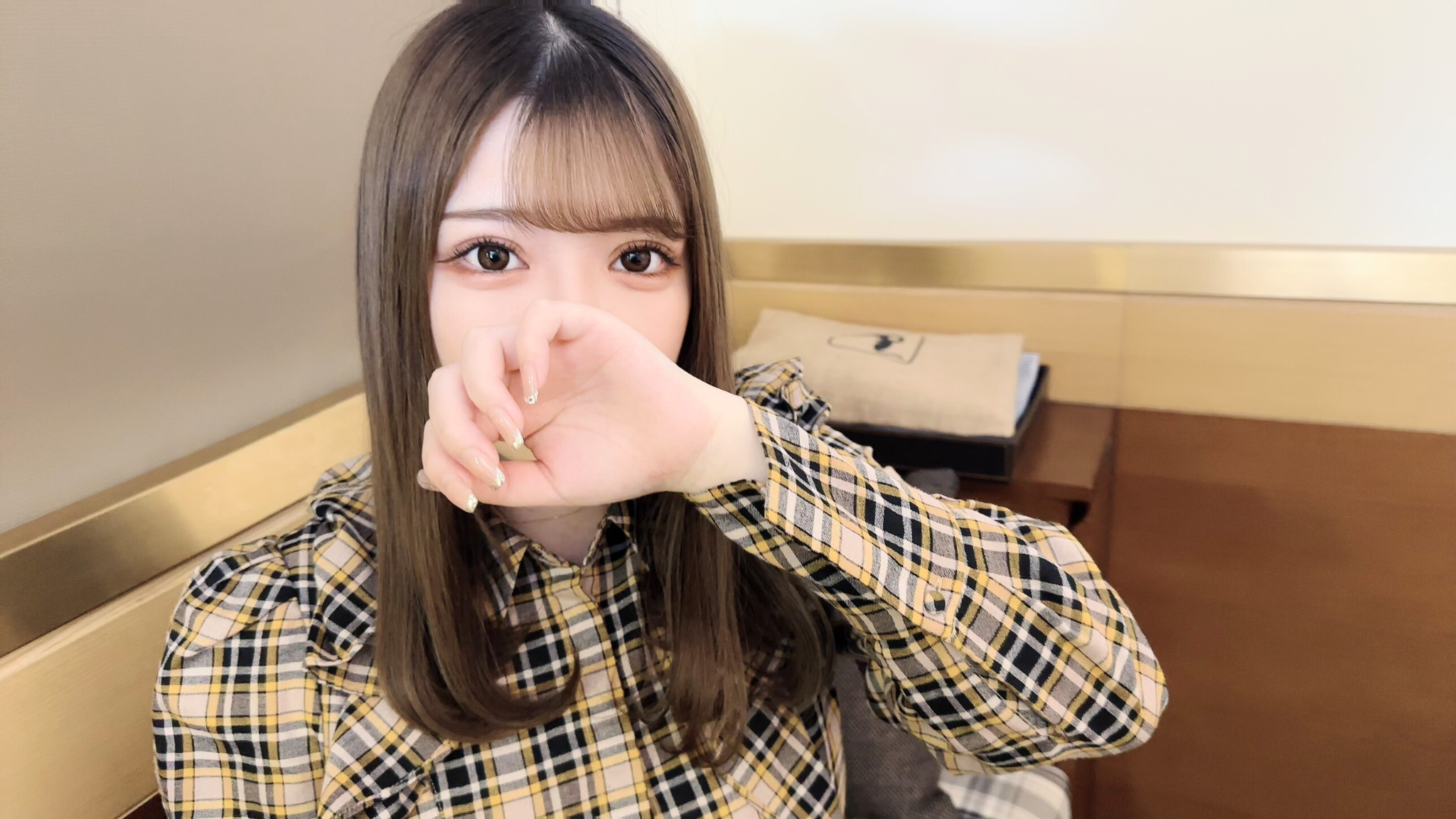 FC2-4406980 【期間限定5480pt→1480pt】 いやぁ、良い仕事だぁ…。メンエス未経験♡ウブな新 海报
