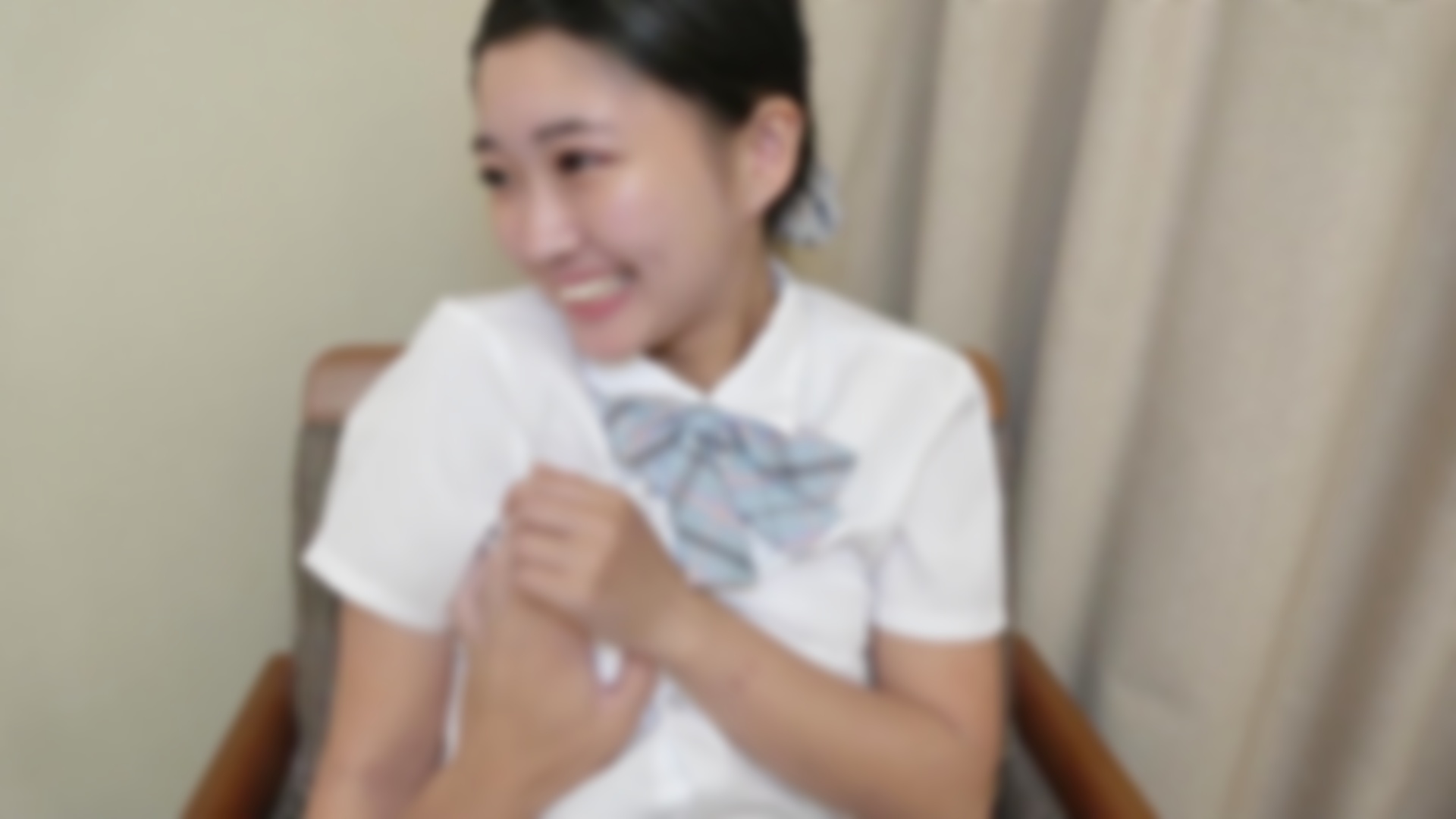 FC2-4406627 純真無垢で人懐っこい性格な制服っこ。思春期で育ち盛りの細身で綺麗なスレンダーな身-cd2 海报