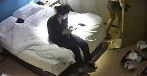 安防酒店偷拍精品作者强推谁家女朋友被抱起来操对白清晰，叫床真好听 海报