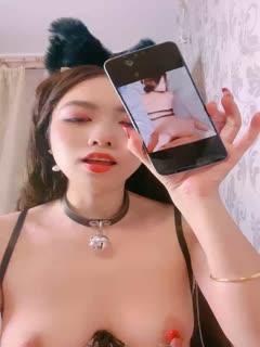 #貂蝉馋龙_淫荡小母狗！振动棒爆菊！炮友大屌猛插嘴，大屁股骑乘位深插. 海报