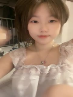 发育的也太好了！超嗲萌妹！【喵萝莉】少女的极品肉体！_2 海报