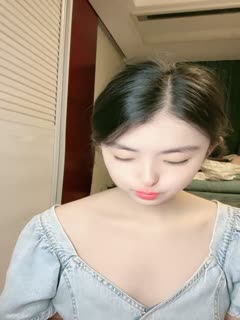 #颜值区笑容甜美萝莉可爱极品美女主播小妹露奶子诱惑 海报