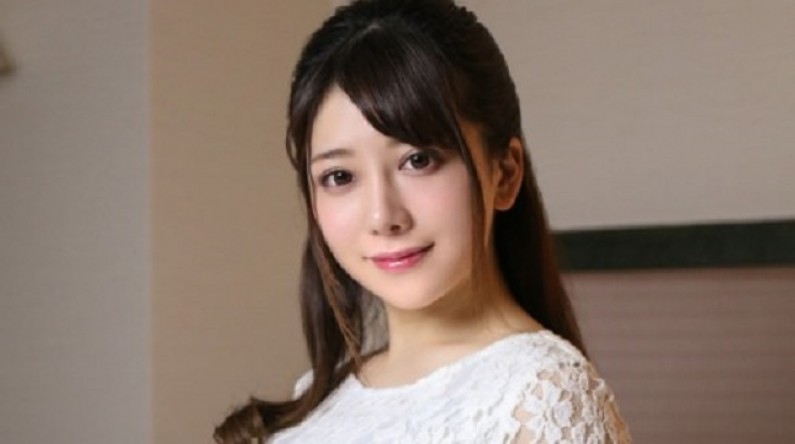 - 中井 のぞみ 蒼い再会(乱伦) 海报