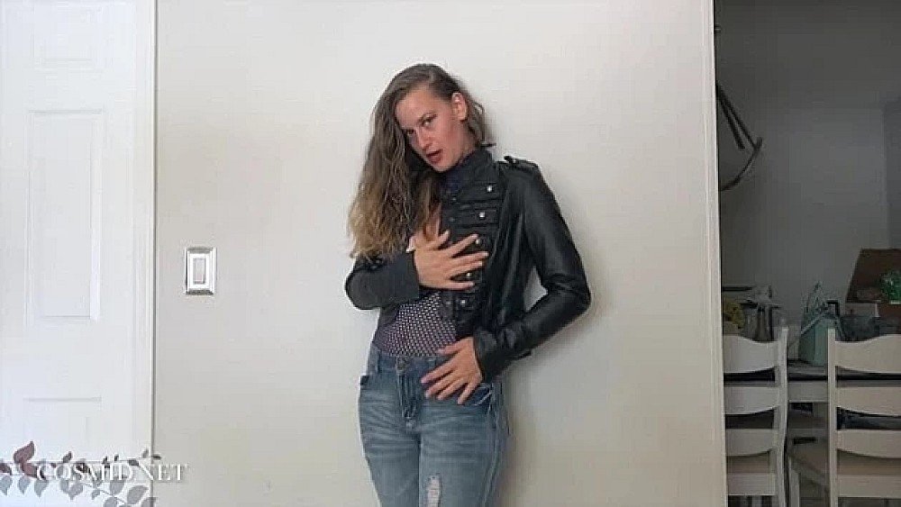 cosmid lillie varga body suit video 海报